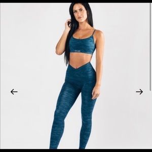 Alphalete Surface Power Blue Camo set